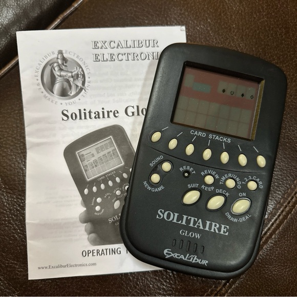 Excalibur Solitaire Glow Travel Glow In The Dark Handheld Electronic Game - Picture 4 of 4